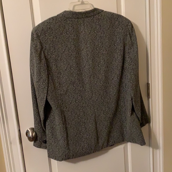 Gianni Woman size 20 gorgeous blazer - Picture 4 of 10